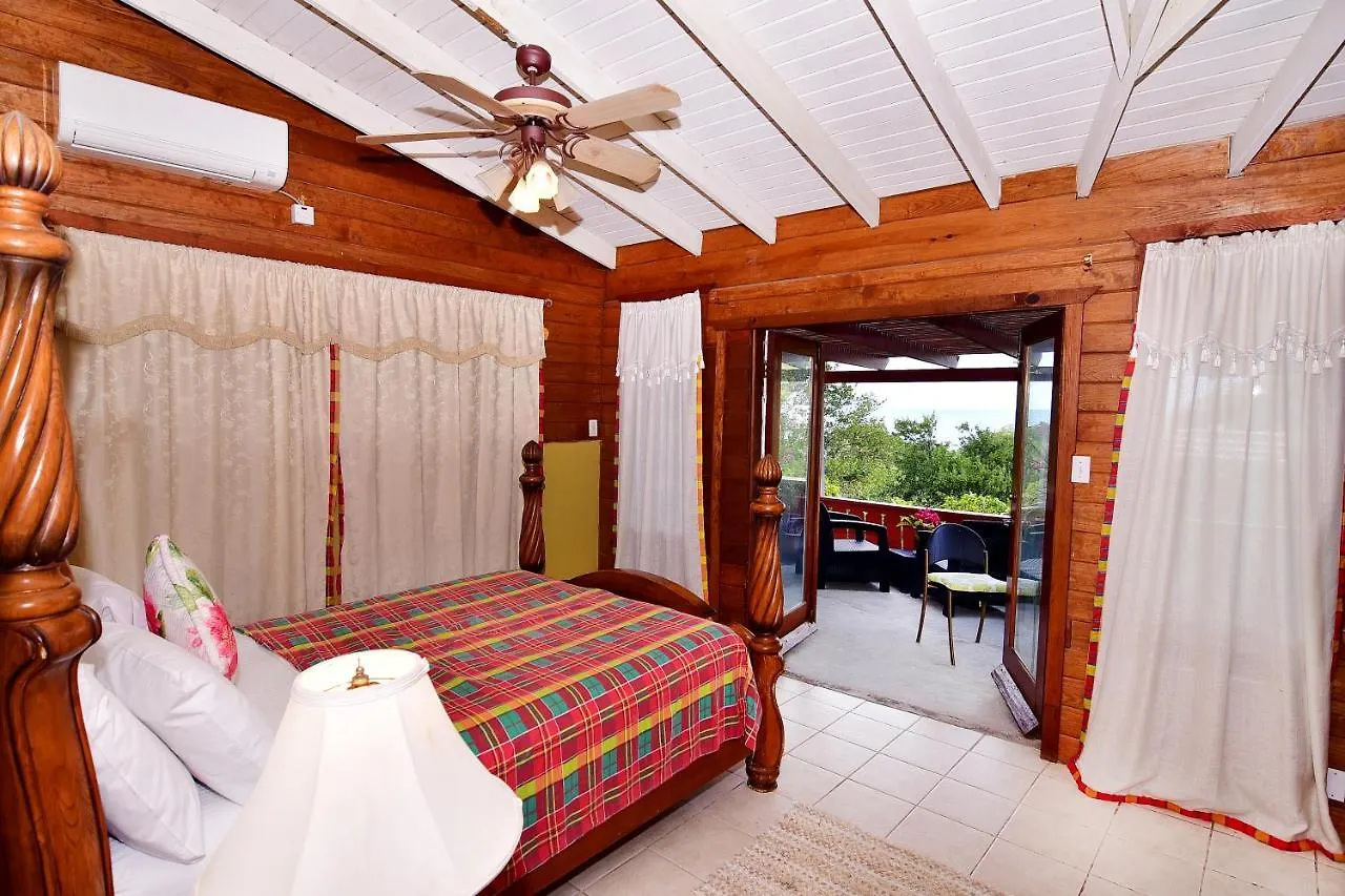 Beachfront Cottage Gros Islet 0*,